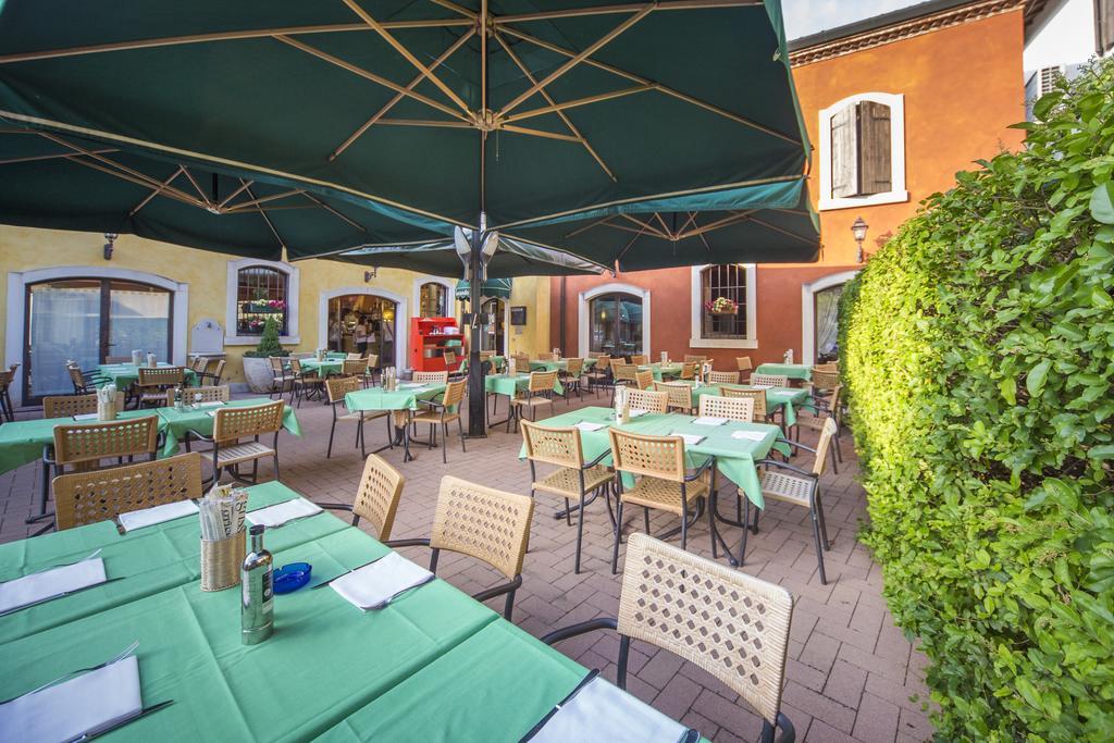 Hotel Antichi Cortili Дособуоно Екстериор снимка